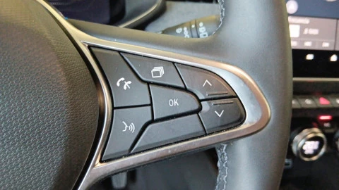 Renault Clio Techno E-Tech full hybrid 145 (103kw)