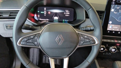 Renault Clio Techno E-Tech full hybrid 145 (103kw)