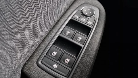 Renault Clio Techno E-Tech full hybrid 145 (103kw)