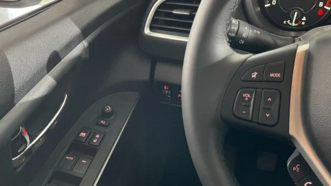 Suzuki S-Cross 1.4T S2 4WD Mild Hybrid