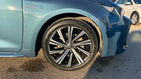 Toyota Corolla 2.0 180H STYLE E-CVT TOURING SPORT