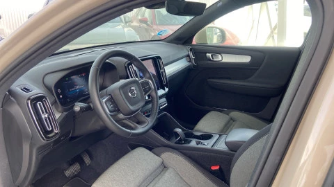 Volvo XC40 2.0 B3 G Core Auto