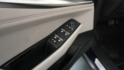 Renault Espace Iconic full hybrid E-Tech 146kW 7p