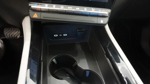 Renault Espace Iconic full hybrid E-Tech 146kW 7p