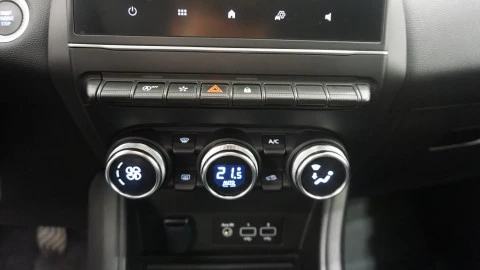 Renault Captur techno TCe 103 kW (140CV) GPF