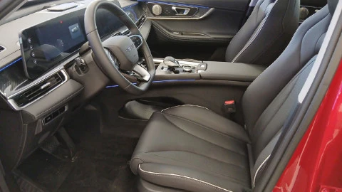 EBRO S700 1.5 TGDI HEV Luxury 165kW (224CV) 1DHT