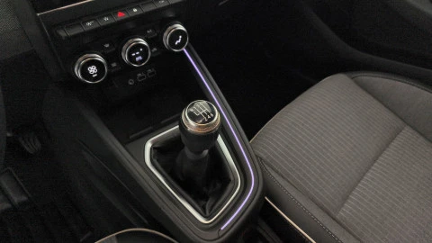 Renault Clio techno Eco-G 100cv (74kW)