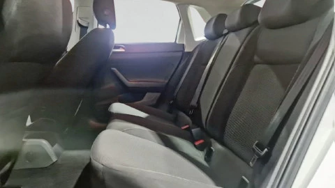 Volkswagen Polo Advance 1.0 59kW (80CV)