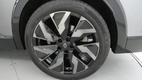 Renault Rafale  E-Tech Esprit Alpine 4x4 221kW