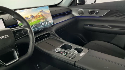 EBRO S800 1.5 TGDI PHEV Luxury E-CVT