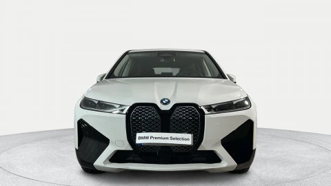 BMW iX xDrive40