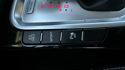 Kia XCeed 1.6 GDi PHEV 104kW (141CV) eMotion