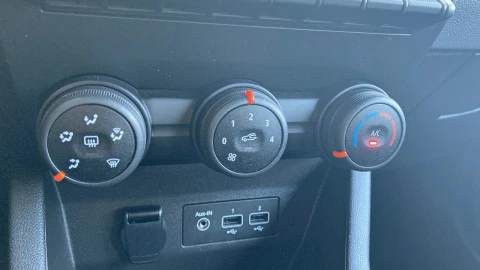 Renault Clio Business SCe 49 kW (67CV)