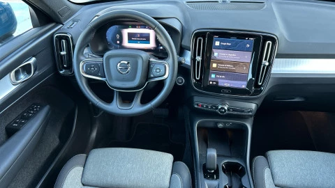 Volvo XC40 2.0 B3 G Core Auto