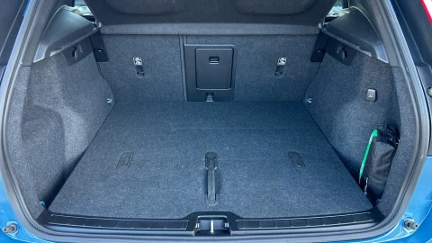 Volvo XC40 2.0 B3 G Core Auto