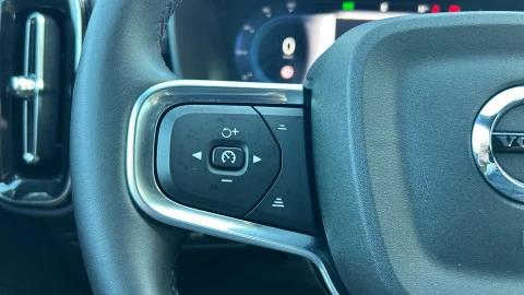 Volvo XC40 2.0 B3 G Core Auto