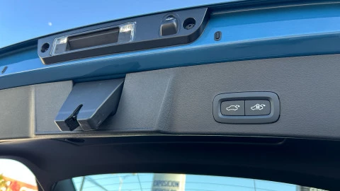 Volvo XC40 2.0 B3 G Core Auto