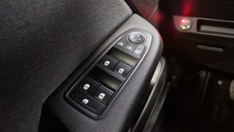 Renault Clio techno Eco-G 100cv (74kW)