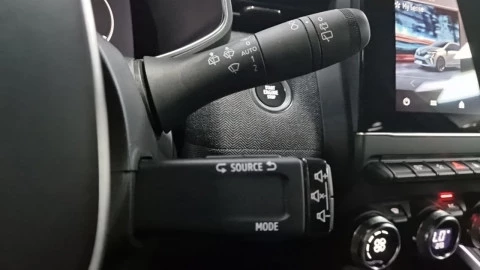 Renault Clio techno Eco-G 100cv (74kW)