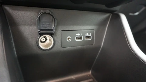 Renault Clio Evolution E-Tech full hybrid 145 (103kw)