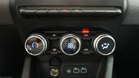 Renault Clio Evolution E-Tech full hybrid 145 (103kw)