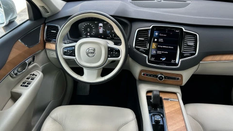 Volvo XC90 2.0 B5 D AWD Momentum Pro Auto