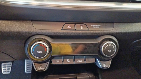 Kia Stonic 1.0 T-GDi 74kW (100CV) Black Edition