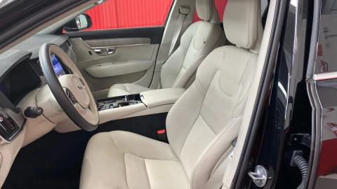 Volvo S90 2.0 T8 Twin AWD Recharge Core Bright AT