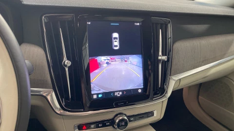 Volvo S90 2.0 T8 Twin AWD Recharge Core Bright AT