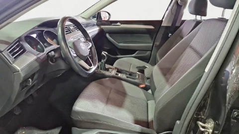 Volkswagen Passat Variant Business 2.0 TDI 110kW
