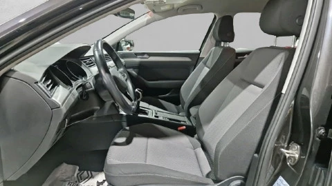 Volkswagen Passat Variant Business 2.0 TDI 110kW