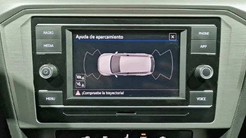 Volkswagen Passat Variant Business 2.0 TDI 110kW