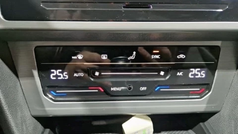 Volkswagen Passat Variant Business 2.0 TDI 110kW