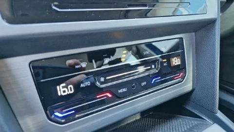 Volkswagen Passat Variant Business 2.0 TDI 110kW