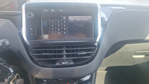 Peugeot 2008 Allure 1.6 BlueHDi 73KW (100CV)
