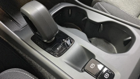Volvo XC40 2.0 B3 G Core Auto