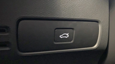 Volvo XC40 2.0 B3 G Core Auto