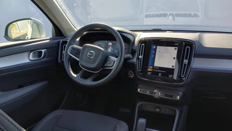 Volvo XC40 1.5 T2 Momentum Pro Auto