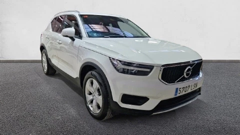 Volvo XC40 1.5 T2 Momentum Pro Auto