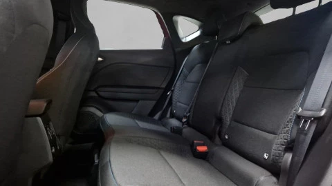 Renault Captur evolution E-Tech full hybr 105kW (145CV)