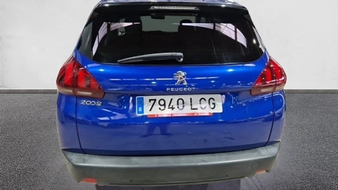 Peugeot 2008 Allure PureTech 110 S&S 6 Vel. MAN