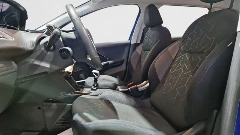 Peugeot 2008 Allure PureTech 110 S&S 6 Vel. MAN