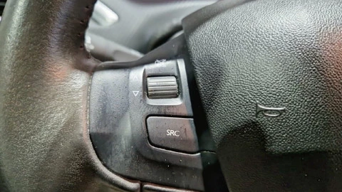 Peugeot 2008 Allure PureTech 110 S&S 6 Vel. MAN