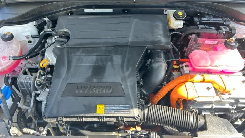 Hyundai IONIQ 1.6 GDI HEV Tecno DCT