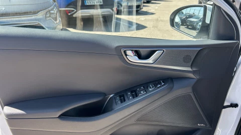 Hyundai IONIQ 1.6 GDI HEV Tecno DCT