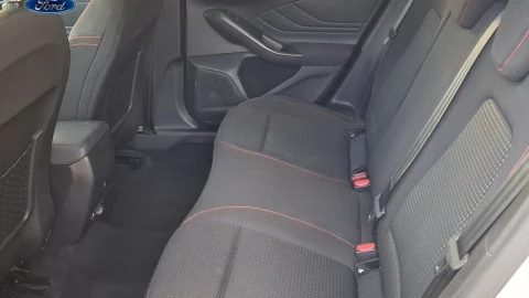 Ford Focus 1.0 Ecoboost MHEV 114kW ST-Line Auto