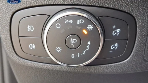 Ford Focus 1.0 Ecoboost MHEV 114kW ST-Line Auto