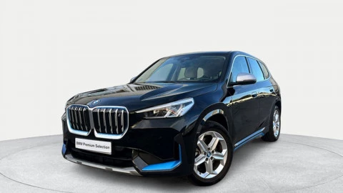 BMW iX1 xDrive30