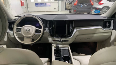 Volvo XC60 2.0 T6 AWD Recharge Plus Dark Auto