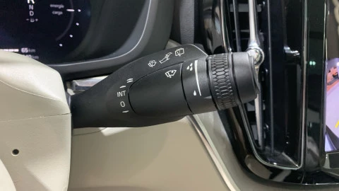 Volvo XC60 2.0 T6 AWD Recharge Plus Dark Auto